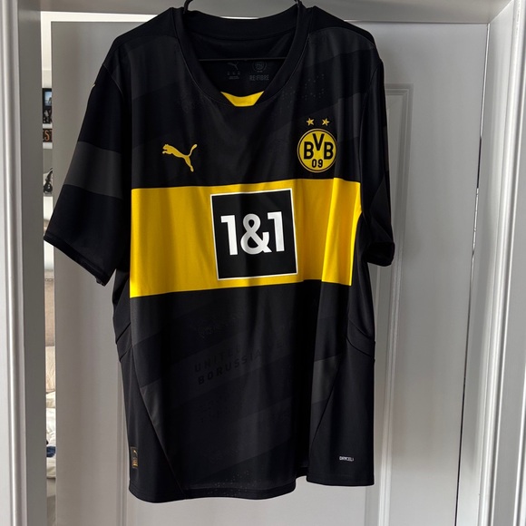 Puma Men’s BVB Black and Yellow Jersey